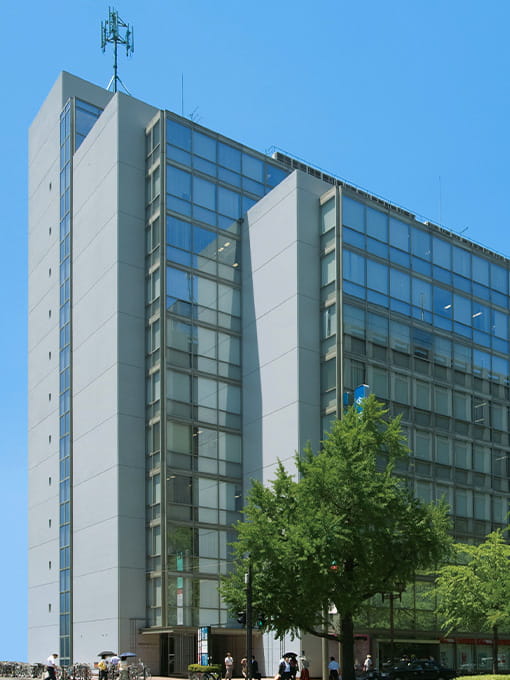 生命科学中心西外观照片